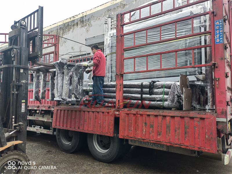 福建漳州不锈钢公交站牌发货(图2)